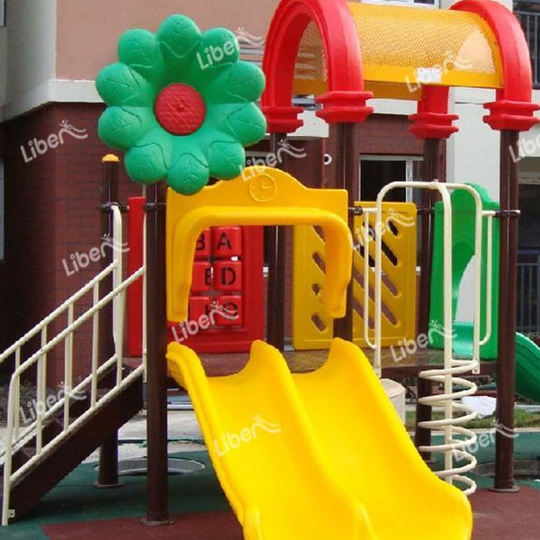 What Are The Factors Affecting The Price Of Kindergarten Slides?